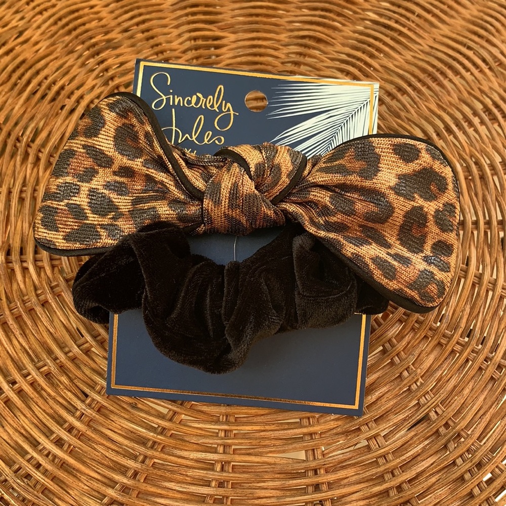 Scrunchies set of 2 Leopard & Black - Picture 2 of 3